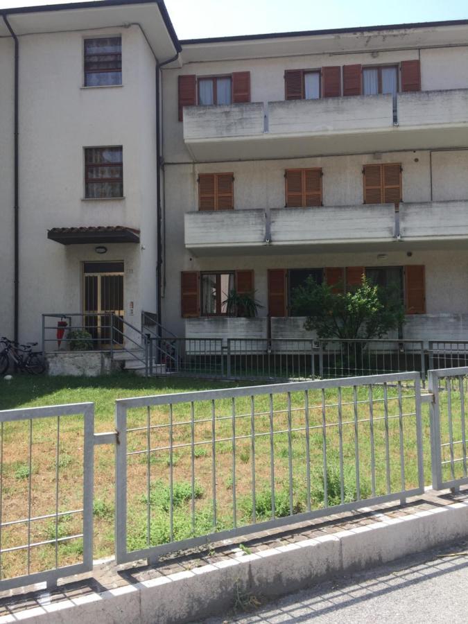 Appartamento Giacomo Leopardi Piobbico Luaran gambar